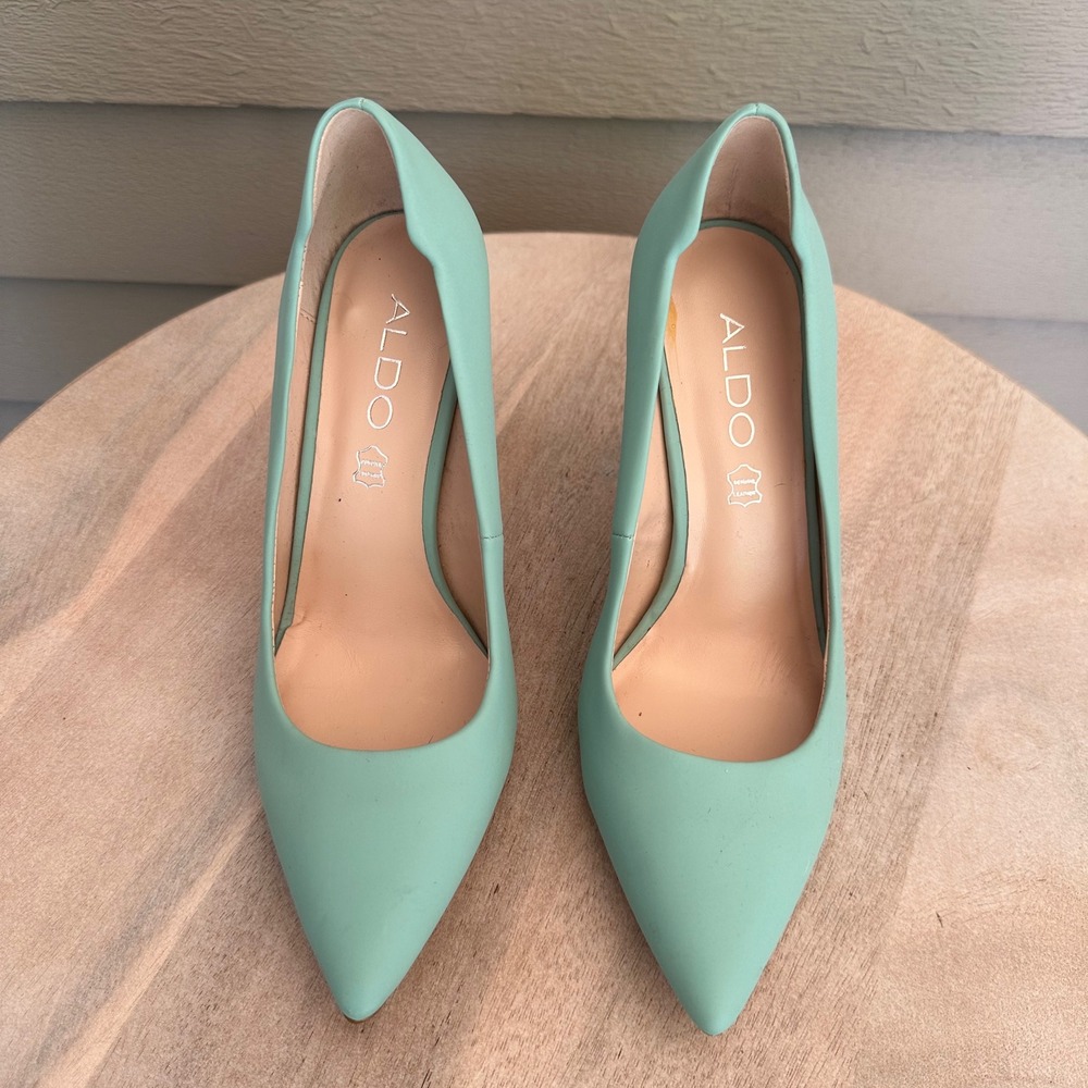 Aldo Mint Green Leather Pointed Toe Stiletto Pumps Scalloped Heel Womens 8 38.5 - Picture 2 of 13